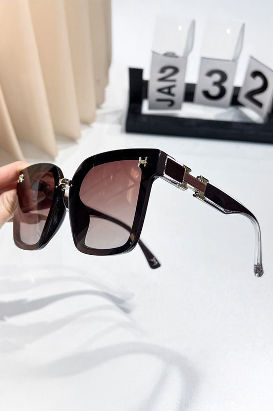 Side H cut out sunglasses