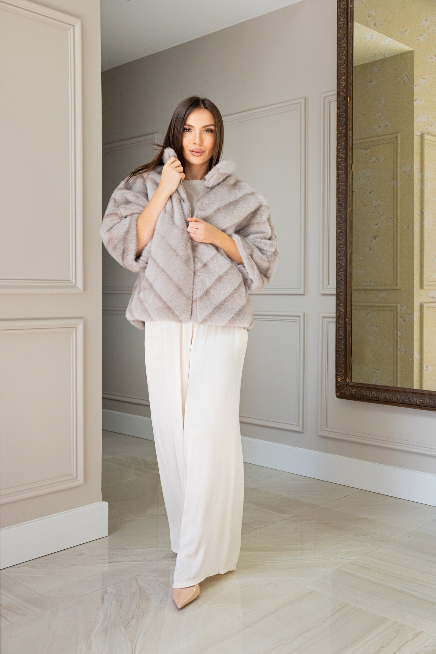 Capri Jacket (Silver Fox)