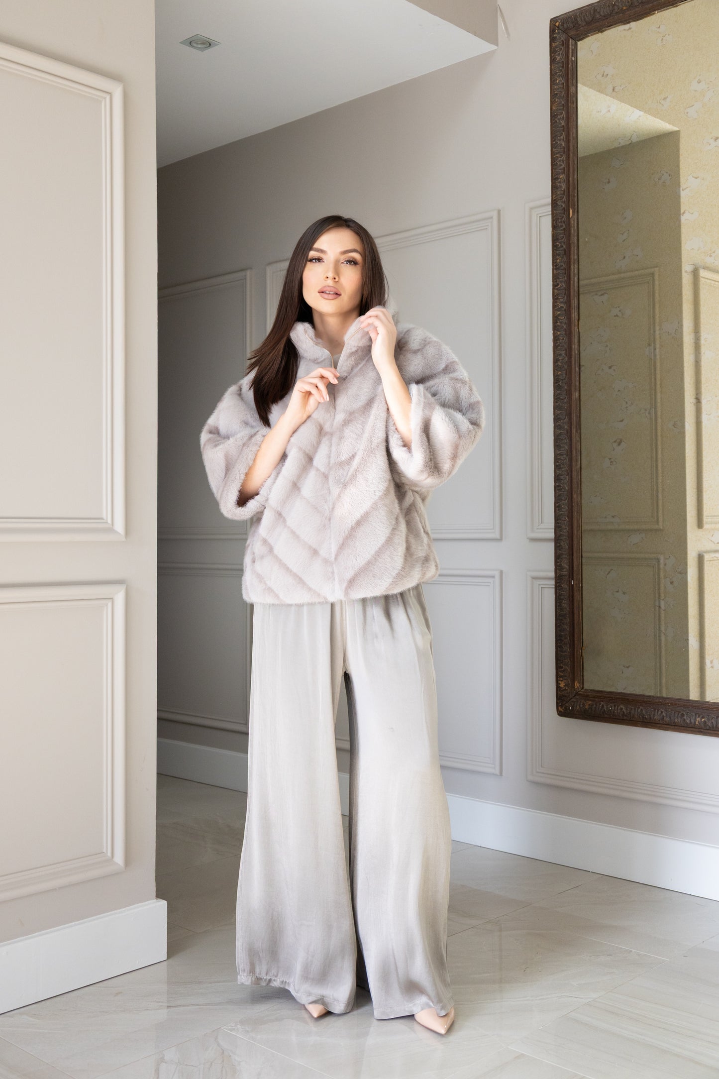 Capri Jacket (Silver Fox)