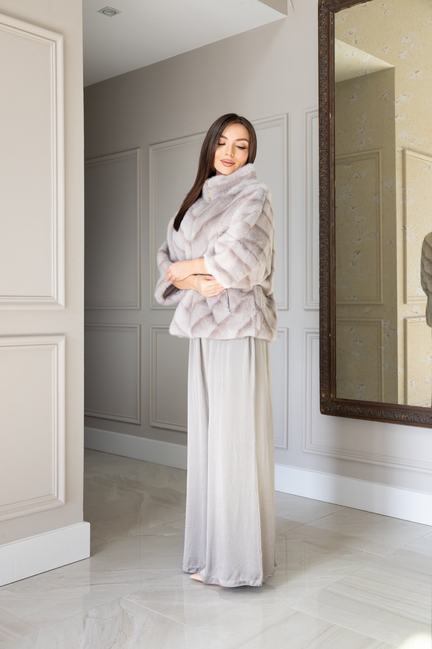 Capri Jacket (Silver Fox)